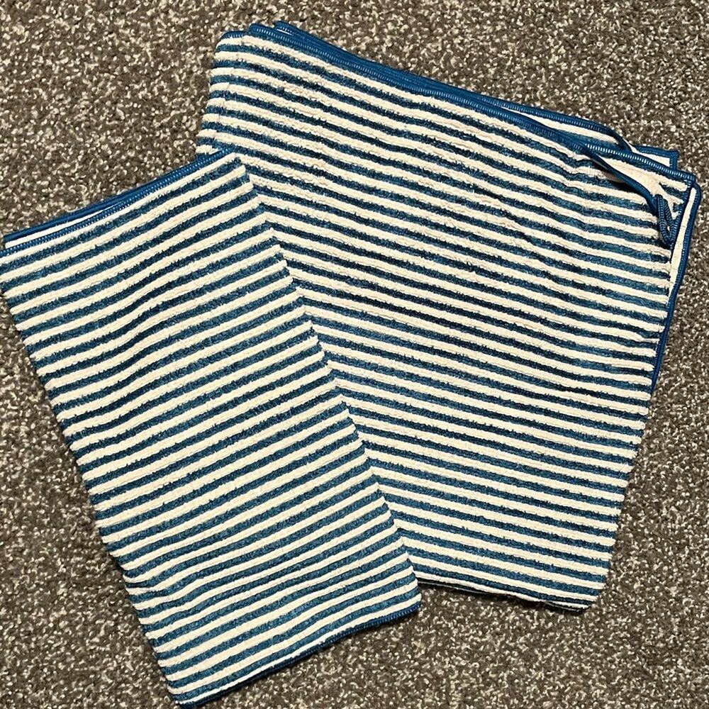 Norwex Bath and Hand Towel Set